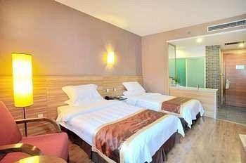 Luanchuan Re-Channel Ferry Lake Hotel Gucheng  ภายนอก รูปภาพ