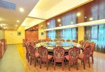 Luanchuan Re-Channel Ferry Lake Hotel Gucheng  ภายนอก รูปภาพ
